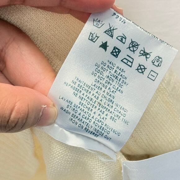 LOVE MOSCHINO | Floral‎ Embellished Cream Full Zip Cardigan US 4 - Picture 6 of 6